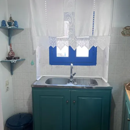 Emporios Traditional Sea View House Tatil Evi *