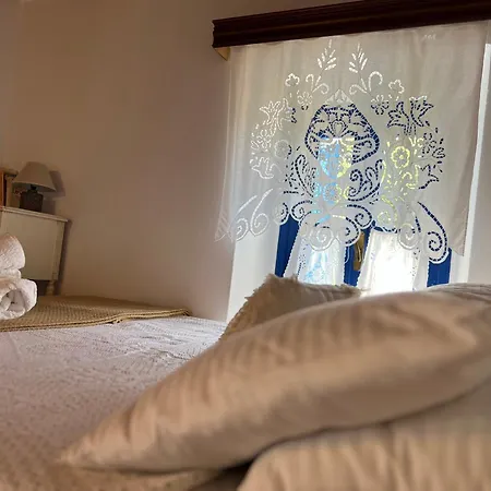بيت للعطل Emporios Traditional Sea View House