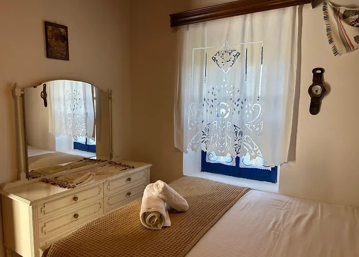 Emporios Traditional Sea View House