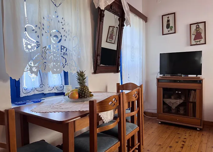 Emporios Traditional Sea View House *