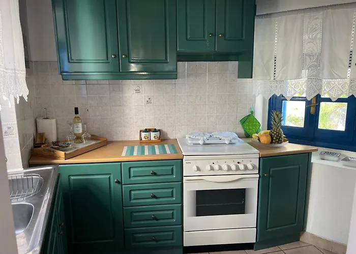 Emporios Traditional Sea View House *